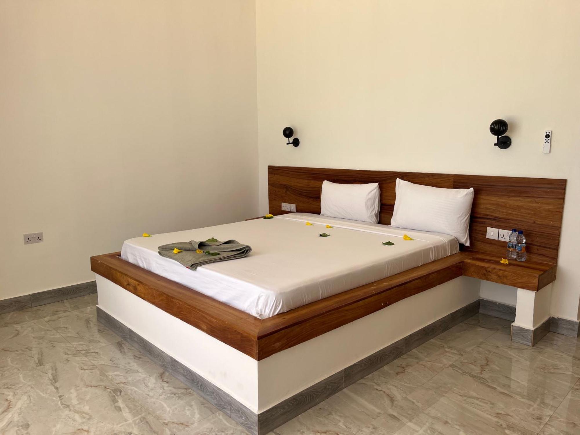 Jambo Beach Hotel Падже Экстерьер фото