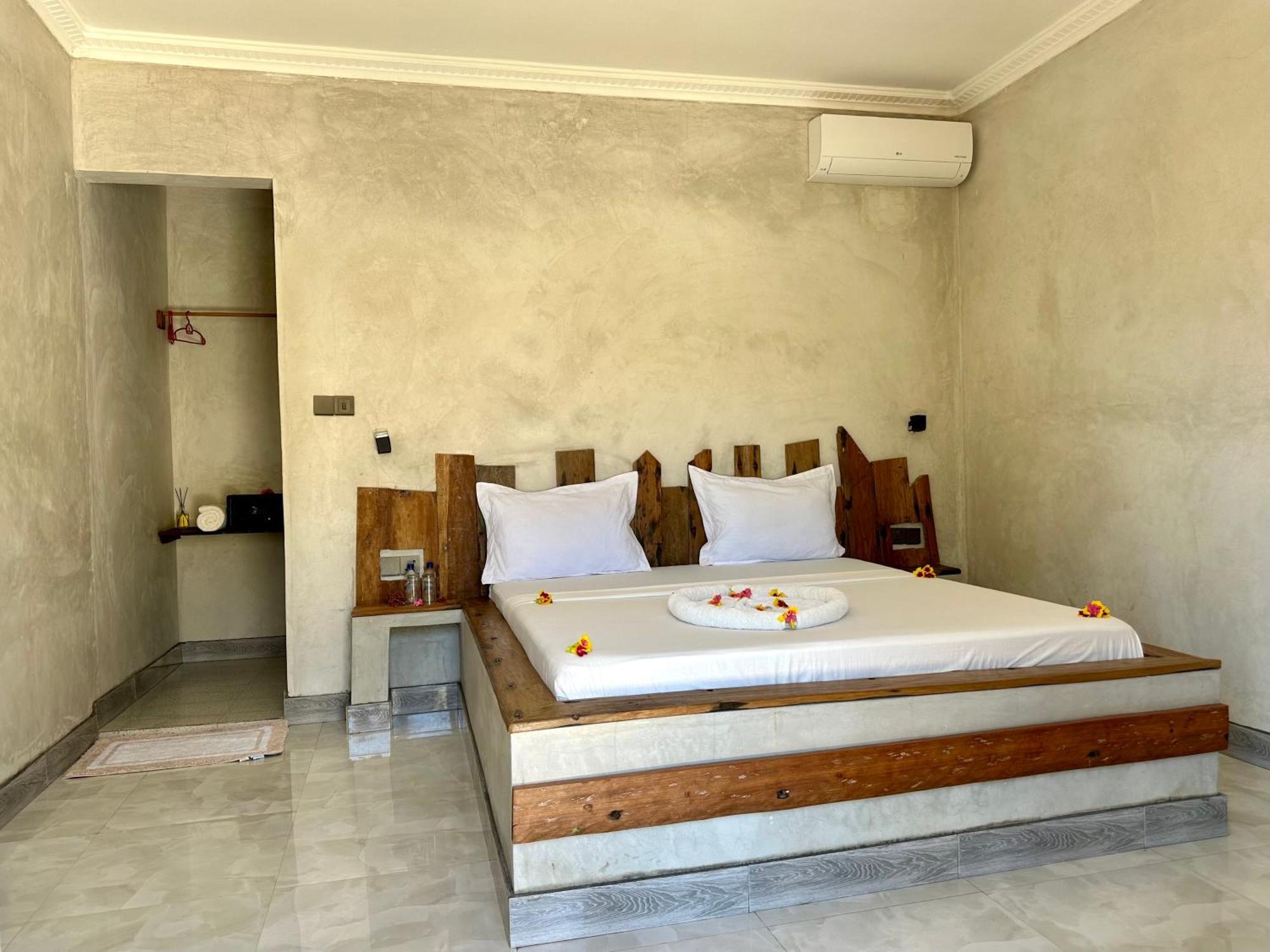 Jambo Beach Hotel Падже Экстерьер фото