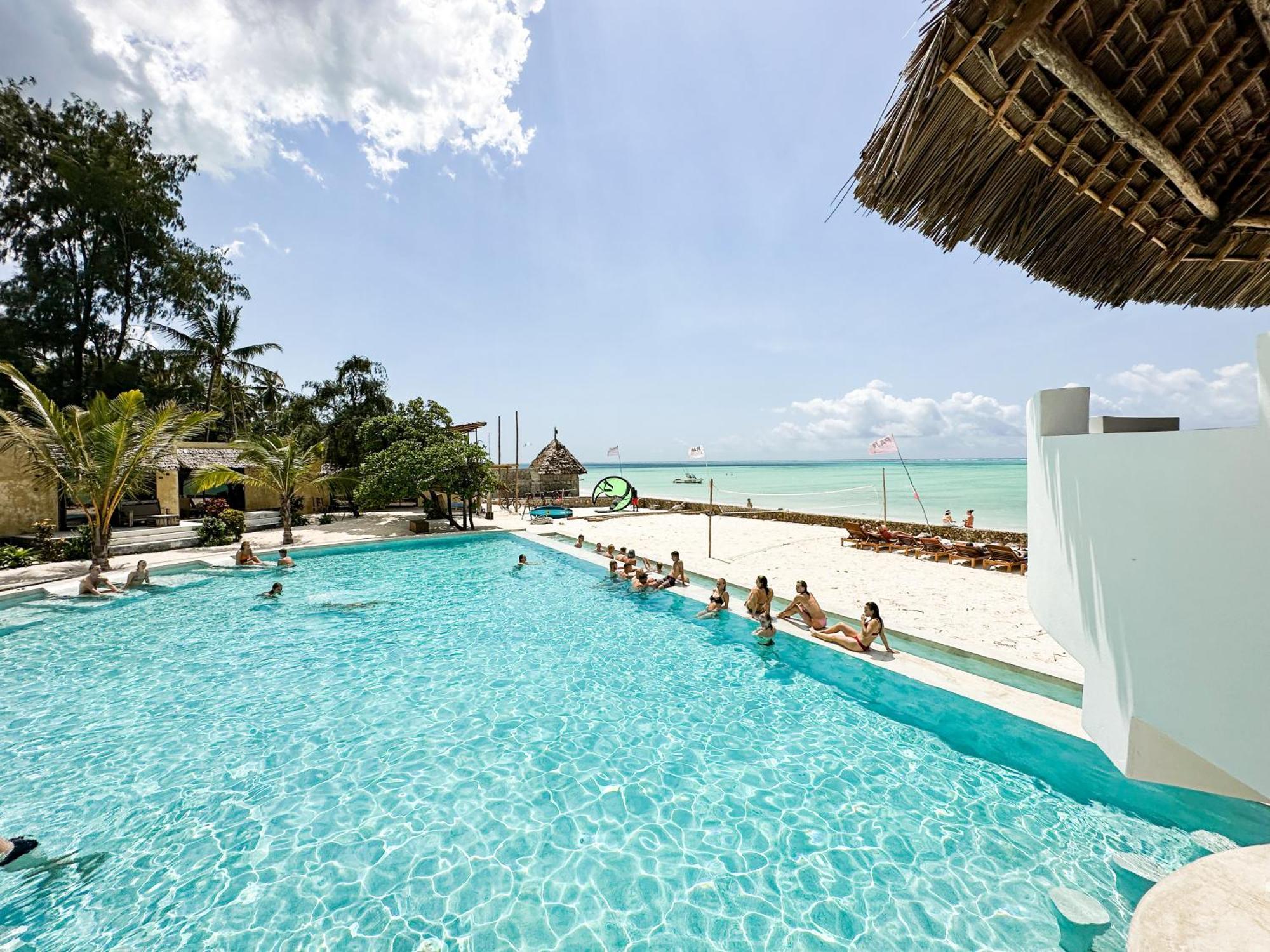 Jambo Beach Hotel Падже Экстерьер фото
